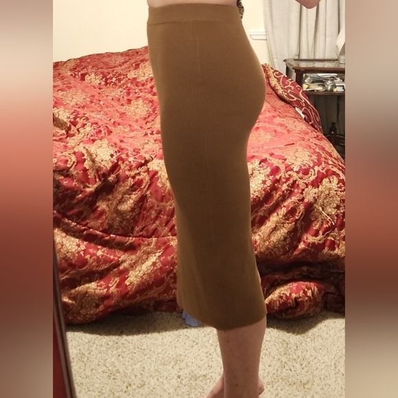 ❤️ HOUSE OF HARLOW 1960 RIBBED MIDI SKIRT, KNIT W/ SIDE SLIT, XS - Picture 6 of 12